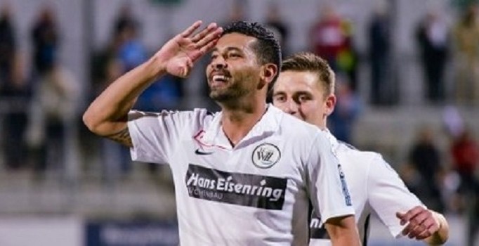 Fenerbahçe'nin eski futbolcusu Andre Santos'tan Robin van Persie yorumu