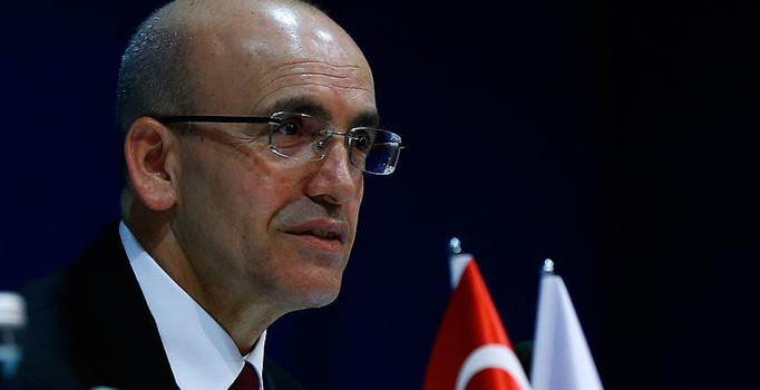 Şimşek'ten dolarla ilgili çok önemli açıklamalar!