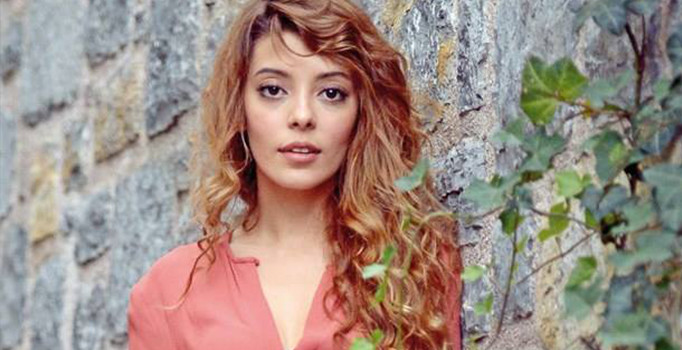 Acı Aşk oyuncusu Selin Şekerci Instagram'dan veda mesajı yayınladı