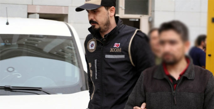 FETÖ'nün 'sözde' bölge talebe sorumlusunun eşi tutuklandı