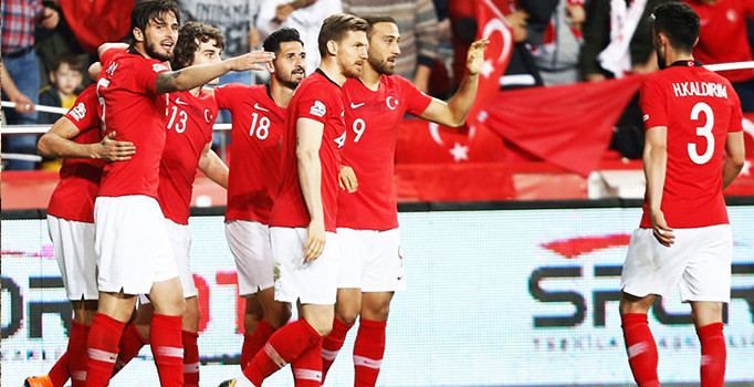 A Milli Futbol Takımımız İrlanda'yı 1-0 mağlup etti