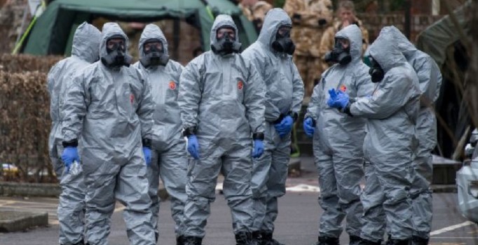 Son dakika! İngiltere'nin ardından iki ülke daha Rus diplomatları sınır dışı ediyor