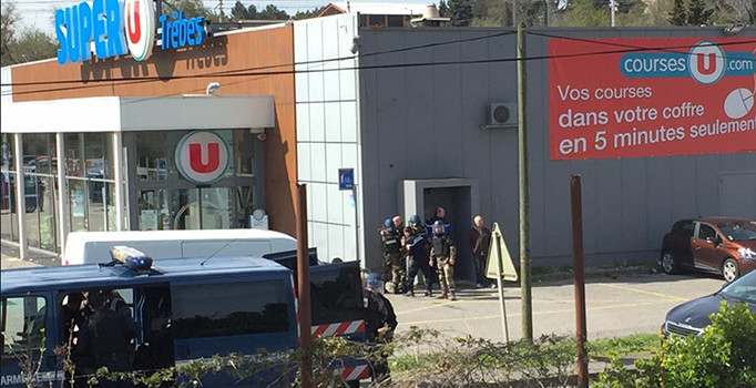 Son dakika! Fransa'da DEAŞ'lı bir terörist markettekileri rehin aldı: 3 ölü, 12 yaralı