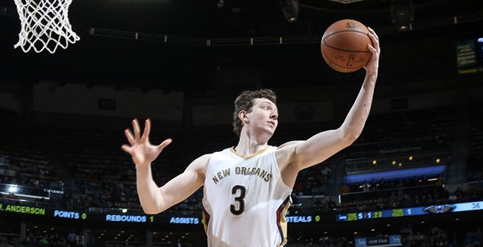 Ömer Aşık'ın takımı New Orleans Pelicans, Utah Jazz’a 106-94 yenildi