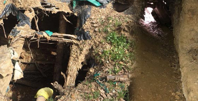 Bitlis'te terör örgütü PKK'ya ağır darbe! 16 adet EYP ele geçirildi