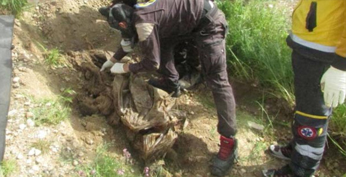 Afrin'de 110 ÖSO askerinin toplu mezarı ortaya çıkarıldı
