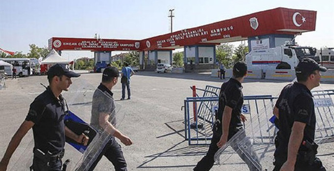 Darbecilerin yakınları 15 Temmuz gazisine saldırdı