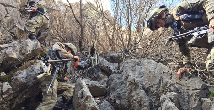 Suriye ve Irak’ta dağıt Kandil’e hapset taktiği