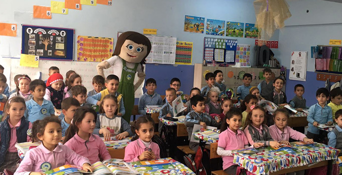 Minik öğrenciler Tomurcukla tanıştı