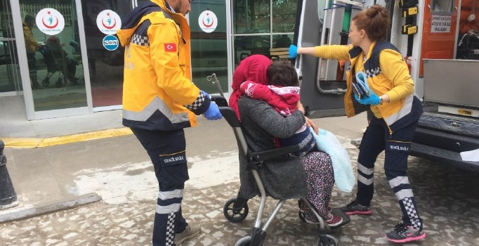 Konya’da otomobil şarampole devrildi: 4 yaralı