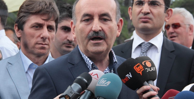 Müezzinoğlu: Sağlık personeli çekilsin çağrısı ihanettir