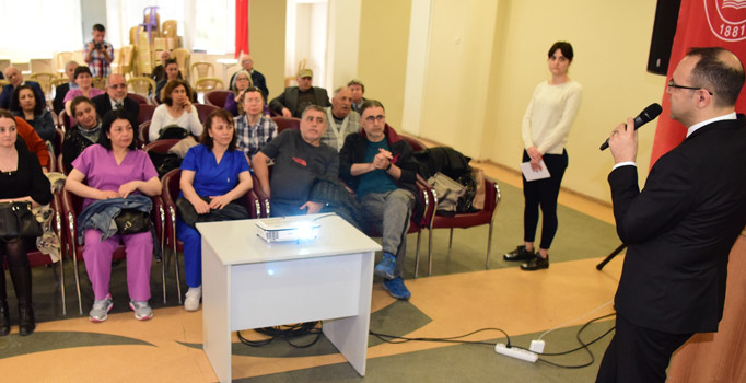 Ağız ve Diş Sağlığı’nın önemi Bornova’da anlatıldı