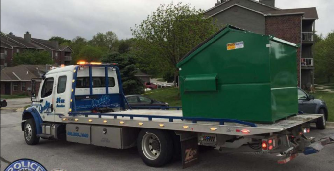 Çöp konteynerinde 11 aylık bebek bulundu