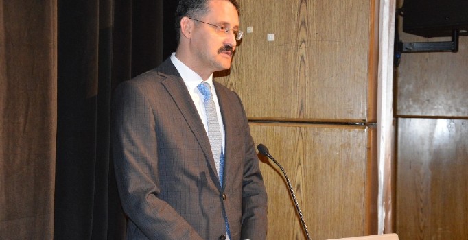 Vali Haktankaçmaz: “Yeni nesil gençlerimiz okuyor”