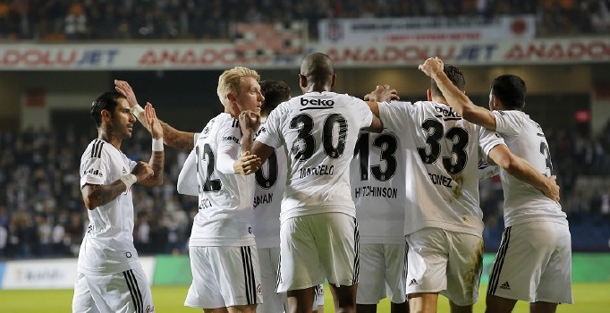 Beşiktaş evinde Eskişehirspor'u 3-1 yenmeyi başardı