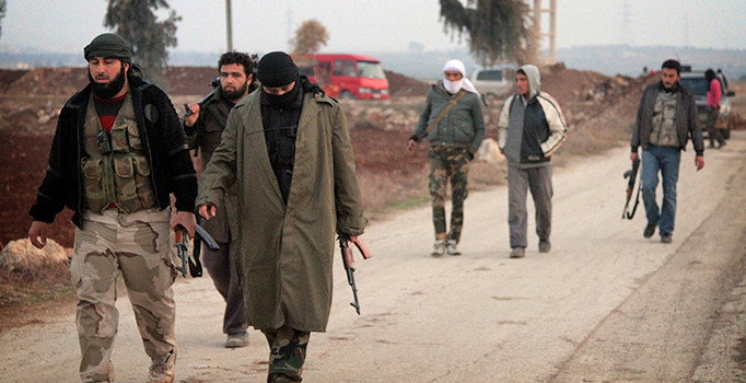 Suriye'den dönen bin 400 IŞİD militanı Avrupa'yı tehdit ediyor