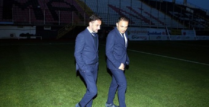 Fenerbahçe Teknik Direktörü Vitor Pereira, 19 Mayıs Stadı'nın zeminini beğenmedi