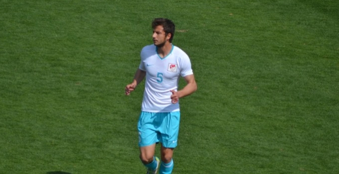 F.Bahçeli eski futbolcunun sahada kalbi durdu