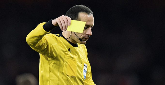 Borussia Dortmund - Tottenham Hotspur maçını Cüneyt Çakır yönetecek