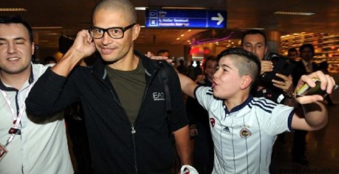 Alex de Souza, Altınordu için İzmir'e gelecek! Spor haberleri