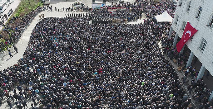 Şehit asker Samet Tokur son yolculuğuna uğurlandı
