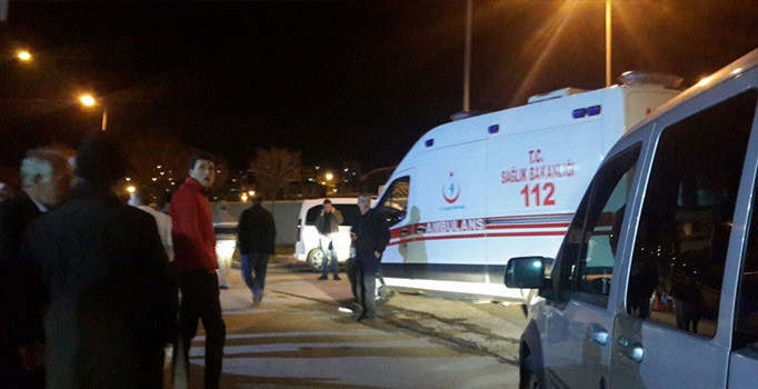 Son dakika! Bayburt'ta feci kaza: Ölü ve yaralılar var