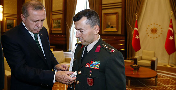 Eski başyaver, Erdoğan'ın etrafındakileri fişlemiş