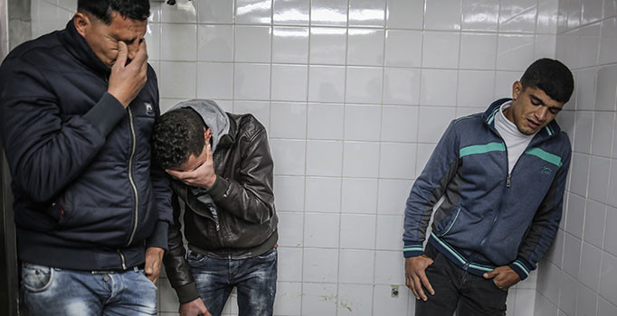 İsrail'den Gazze'ye top atışıyla saldırı: 1 ölü