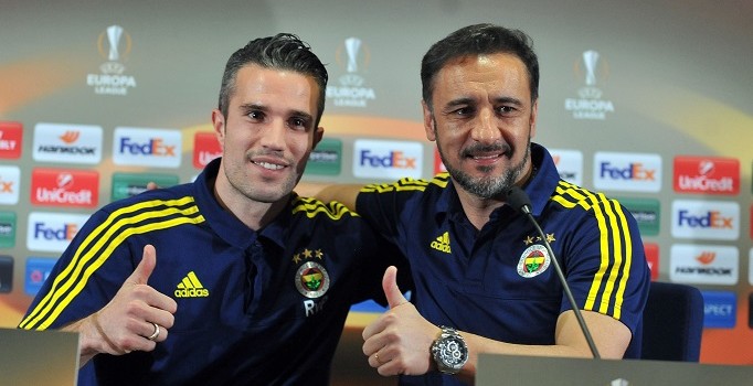 Fenerbahçe'de Vitor Pereira ile Robin van Persie'den samimi pozlar