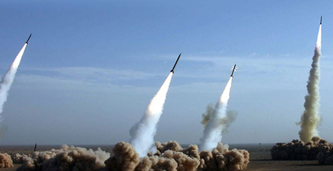 Son dakika! Yemen'den Suudi Arabistan'a balistik füzeli saldırı