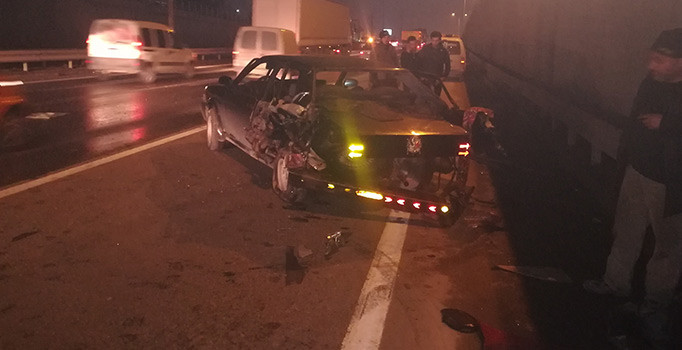 Makas atan maganda trafiği birbirine kattı: 4 yaralı | Kocaeli haberleri