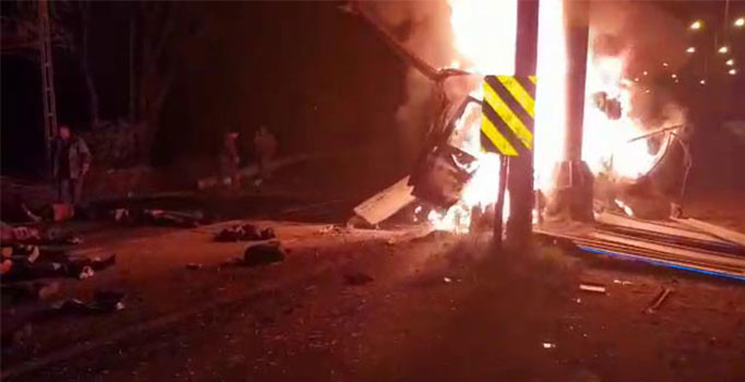 Iğdır’da 17 kişinin öldüğü trafik kazası güvenlik kamerasına yansıdı