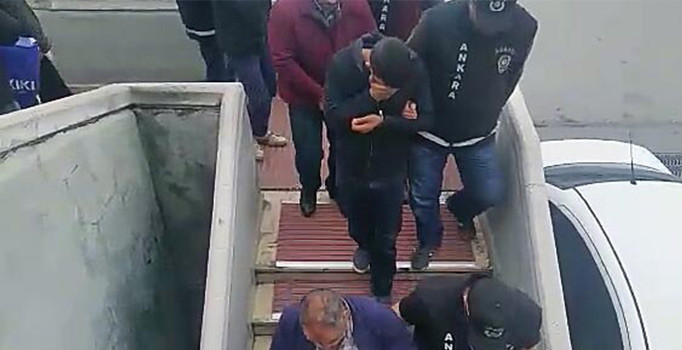 Enerji kablolarına dadanan şebekeye baskın: 12 gözaltı