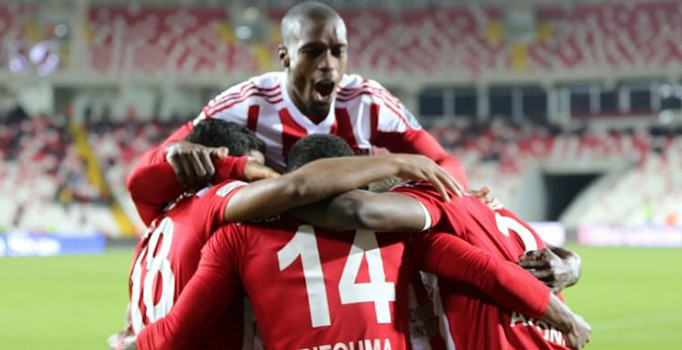 Sivasspor sürprize izin vermedi