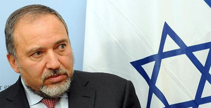 İsrail Savunma Bakanı Liberman’dan katliama övgü: Askerlerimiz gerekeni yaptı