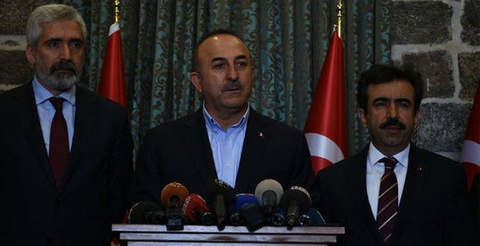 Dışişleri Bakanı Çavuşoğlu: Trump'ın YPG kararı olumlu