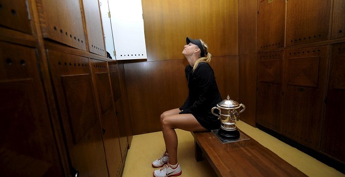 Tenisin ünlü raketleri Maria Sharapova'nın dopingli çıkmasını değerlendirdi