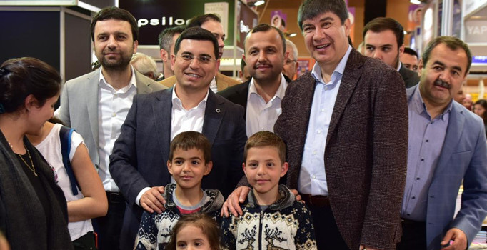 Kepez Kitap Fuarı’na büyük ilgi