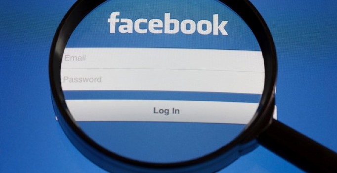 Facebook hesaplarını hackleyen adam 15 bin dolar kazandı