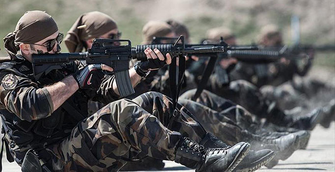 'Fatihler Özel Harekat Timi' Yüksekova'da!
