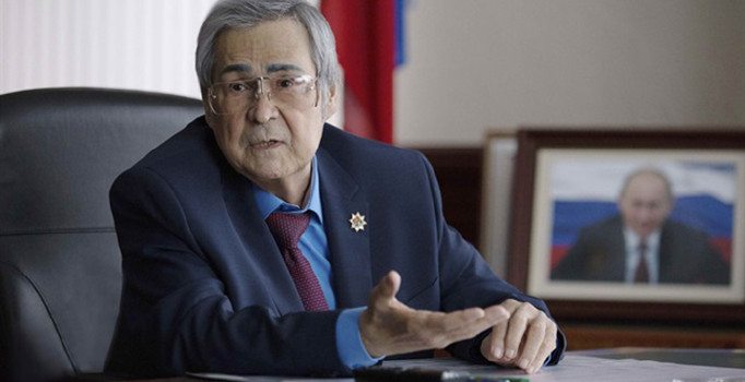 Rusya’da AVM’nin yandığı bölgenin valisi istifa etti