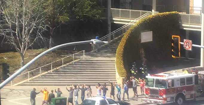 Son dakika! Youtube'un merkezinde silahlı saldırı: Ölü ve yaralılar var