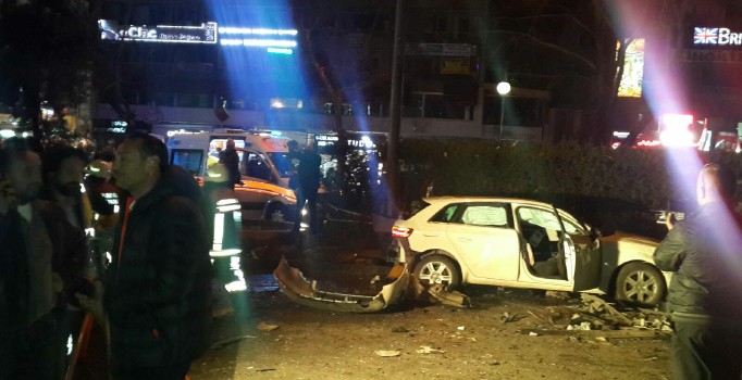 Ankara'da Güven Park'taki patlamadan ilk görüntüler | Ankara Haberleri