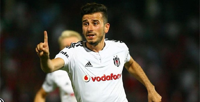 Beşiktaş'ın genç yıldızı Oğuzhan Özyakup, Trabzonspor derbisinde oynayamayacak
