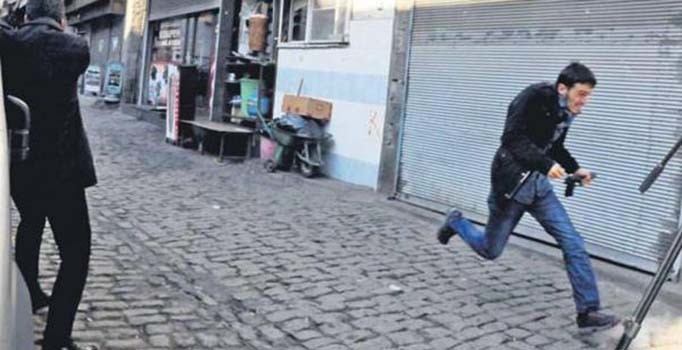 Tahir Elçi'nin yaşamını yitirdiği olayda 2 polisi şehit eden PKK'lı ölü ele geçirildi