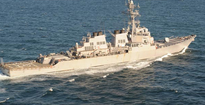 Akdeniz'de 'operasyon' gerilimi: Rus uçakları ABD gemisini taciz etti