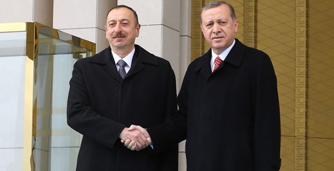 Aliyev YDSK'ın Beşinci Toplantısı ve dayanışma için Ankara'ya geldi