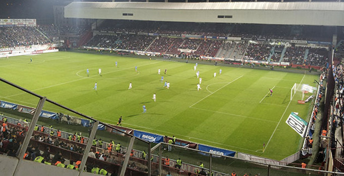 Avni Aker'de teröre tepki