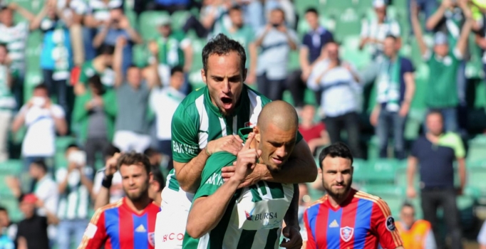 Bursaspor, Karabükspor'u 'yedi' bitirdi: 7-1