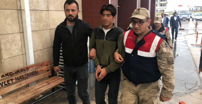 Şanlıurfa Akçakale'de, DEAŞ ve PKK'lı 3 terörist yakalandı